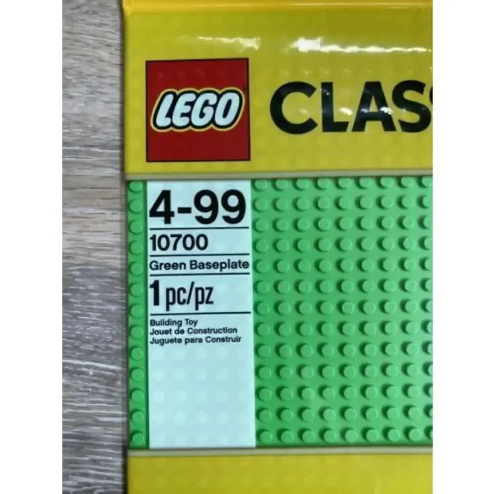 Lego 10700 Classic Green Baseplate Brand New Sealed Ages 4-99